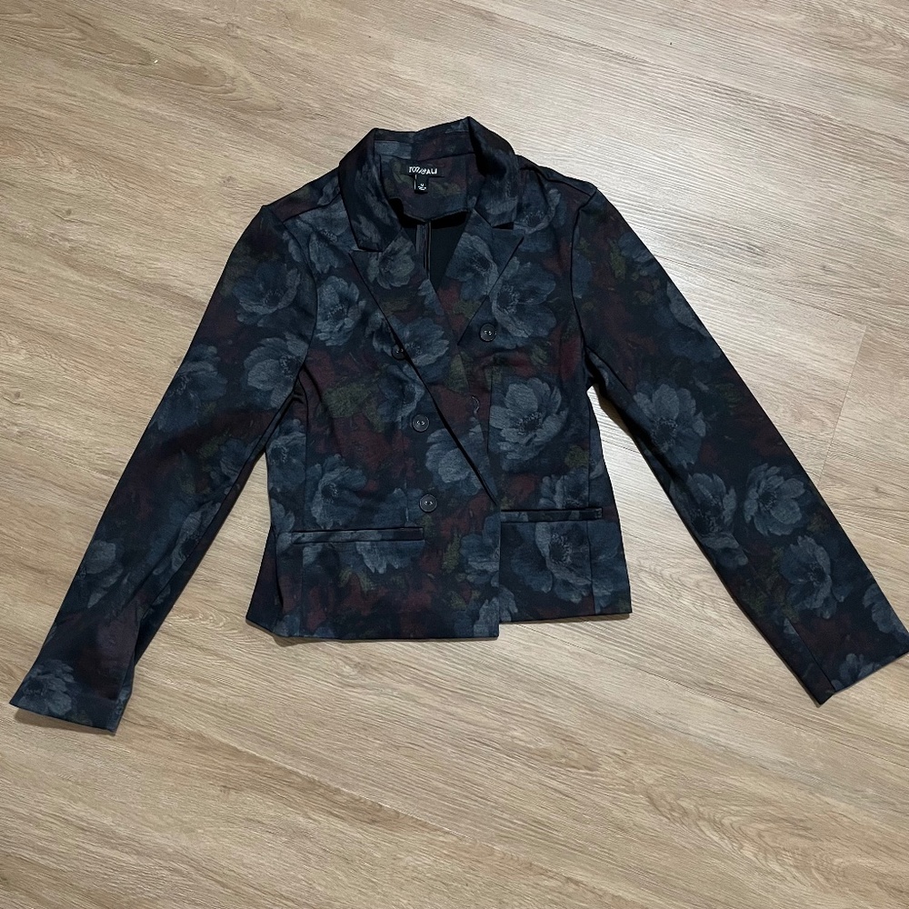 NWOT Roz & Ali Floral Blazer/Size Medium